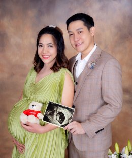ถ่ายรูปคุณแม่ตั้งครรภ์