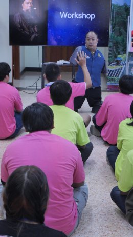 "เอกชัย วรรณแก้ว" ร่วมสร้างพลังใจให้เยาวชนและครอบครัวที่ศาลมีนบุรี