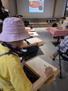 กิจกรรมวาดเส้นแสงและเงา โดย อ.เอกชัย วรรณแก้ว