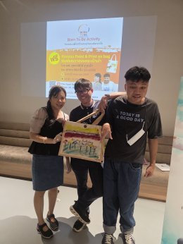 กิจกรรม Paint & Print bag พิมพ์และวาดบนกระเป๋าผ้า 