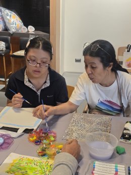 กิจกรรม Paint & Print bag พิมพ์และวาดบนกระเป๋าผ้า 