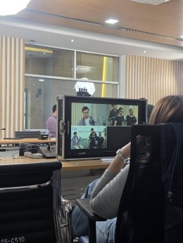 มูลนิธิอาร์ตโนแฮนด์ บันทึกเทปรายการคุยเข้าทาง Drive Talk