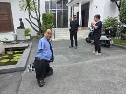 มูลนิธิอาร์ตโนแฮนด์ เยี่ยมชม ศูนย์ศิลปะแสงเงา