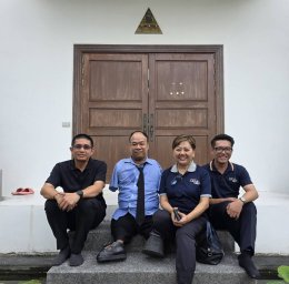 มูลนิธิอาร์ตโนแฮนด์ เยี่ยมชม ศูนย์ศิลปะแสงเงา