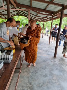 ถวายเทียนพรรษา ณ วัดป่าบ้านใหม่ 