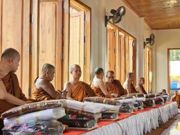 บุญของท่านสำเร็จแล้ว มูลนิธิพุทธภูมิธรรม เป็นตัวแทนทุกท่าน เดินทางร่วมเป็นเจ้าภาพทอดผ้าป่าสามัคคีงานผูกผ้าพัทธสีมาปิดทองฝังลูกนิมิตและฉลองอุโบสถ 