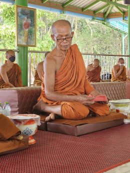 บุญของท่านสำเร็จแล้ว มูลนิธิพุทธภูมิธรรม เป็นตัวแทนทุกท่าน เดินทางร่วมเป็นเจ้าภาพทอดผ้าป่าสามัคคีงานผูกผ้าพัทธสีมาปิดทองฝังลูกนิมิตและฉลองอุโบสถ 