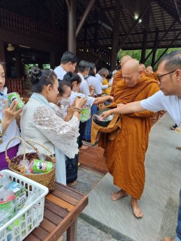 ทอดผ้าป่าถวายศาลาปฏิบัติธรรมครุธรรมสถาน วัดป่าบ้านใหม่ จ.อุดรธานี