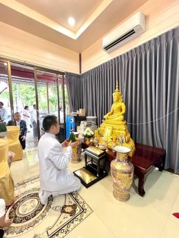 มูลนิธิพุทธภูมิธรรม นำถวายองค์ พระพุทธอัมรินทรบูชา (องค์พระพุทธมหาจักรพรรดิชนะมาร) อธิษฐานให้แผ่นดินไทยร่มเย็น