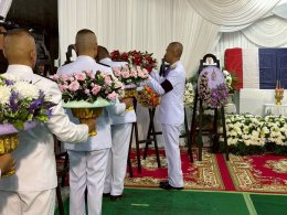 มูลนิธิพุทธภูมิธรรม ร่วมงานสวดพระอภิธรรมศพ จ.ส.ท. จิระวัฒน์ มุ่งกลาง และมอบเงินช่วยเหลือให้กับครอบครัวกำลังพล ที่เสียชีวิต จากเหตุการณ์ความไม่สงบ พื้นที่ชายแดนไทย - กัมพูชา