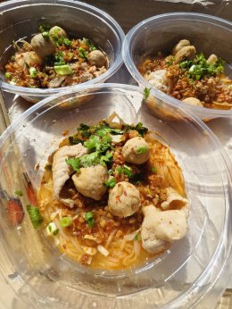 รวมกำลังถวายเป็น "วิริยบารมี" แด่องค์หลวงตาม้า ในวาระมงคลอายุวัฒนมงคล ๘๒ ปี    ยอดบุญรวม... 73,500 บาท  ร่วมบุญเดียว ได้ถึง ๕ กระแสธารบุญใหญ่