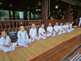 มูลนิธิพุทธภูมิธรรม และ กองบุญโภคทรัพย์ ได้เป็นตัวแทนของท่าน   ร่วมมหากุศล "บรรพชาอุปสมบทหมู่ พระสงฆ์ 10 รูป และสามเณร 1 รูป รวม 11 รูป"  ณ วัดป่าบ้านใหม่ จ.อุดรธานี 