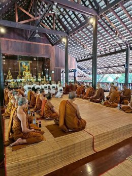 มูลนิธิพุทธภูมิธรรม และ กองบุญโภคทรัพย์ ได้เป็นตัวแทนของท่าน   ร่วมมหากุศล "บรรพชาอุปสมบทหมู่ พระสงฆ์ 10 รูป และสามเณร 1 รูป รวม 11 รูป"  ณ วัดป่าบ้านใหม่ จ.อุดรธานี 