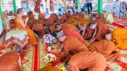 มูลนิธิพุทธภูมิธรรม ร่วมบุญมหากุศล ประทายข้าวเปลือก และทอดผ้าป่าเพื่อการศึกษา"  ณ วัดซำขามถ้ำยาว (วัดป่า) จ.ขอนแก่น