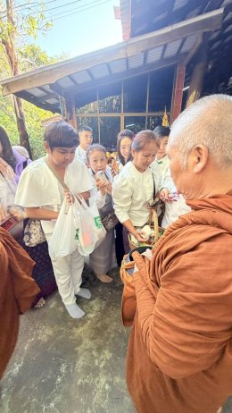 สำเร็จแล้ว บุญใหญ่บูชาคุณ ๗๓ ปี "หลวงพ่อปฐม" อัญเชิญมงกุฎจักรพรรดิเจิมนำชัย