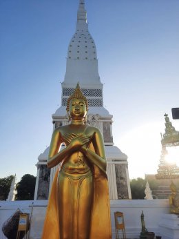 บุญบูรณะปฏิสังขรณ์พระพุทธรูปปางรำพึง ที่ประดิษฐานหน้าองค์พระธาตุท่าอุเทน