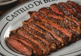 8月1日(土)カステッロディベラージオ CASTELLO di BELLAGIO(イタリア料理 ステーキ)