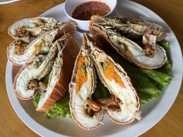 JAE NONG SEAFOOD RESTAURANT NAKLUA LONG BRIDGE เจ๊น้องซีฟู้ด