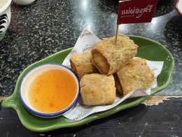 2026年8月24日(月)メーポンシー MAE PONG SRI(タイ料理)