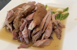 2025年9月3日(水)メーシールアン(タイ料理)Mae Sri Ruen