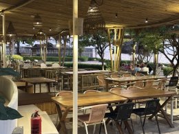 2025年5月4日(日)オキシゲンビーチフロントオアシスパタヤ(タイ料理、海鮮料理、夕陽)