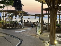 2025年5月4日(日)オキシゲンビーチフロントオアシスパタヤ(タイ料理、海鮮料理、夕陽)