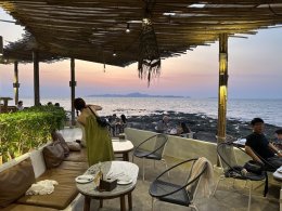 2025年5月4日(日)オキシゲンビーチフロントオアシスパタヤ(タイ料理、海鮮料理、夕陽)