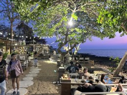 2025年5月4日(日)オキシゲンビーチフロントオアシスパタヤ(タイ料理、海鮮料理、夕陽)