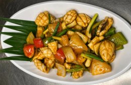 2026年8月16日(日)ムックマオクルアン MUEK MAO KLUEN(海鮮料理)