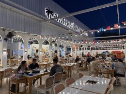 2026年10月24日(土)ムックマオクルアン MUEK MAO KLUEN(海鮮料理)