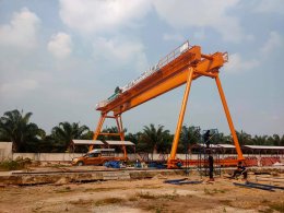 Gantry Crane Double Box Girders Capacity 10T 5/1