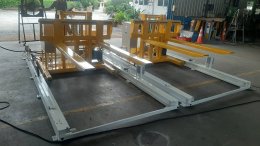 Moving Stacker 1500 kg.