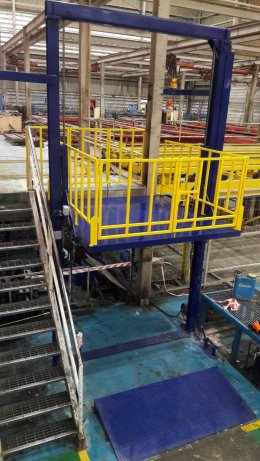 LIFT 2 เสา 2000x2000 mm. 1000 kg.