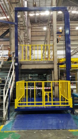 LIFT 2 เสา 2000x2000 mm. 1000 kg.