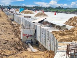 บริษัท เนาวรัตน์พัฒนาการ จำกัด โครงการ ARAYA-The Eastern Gateway 