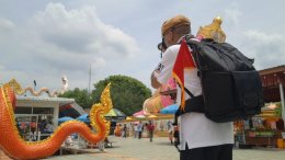 ไทยไฟท์ หลวงพ่อรวย คือรายการมวยไทยที่จัดขึ้นเพื่อเป็นการรำลึกและถวายเป็นเกียรติแด่ หลวงพ่อรวย