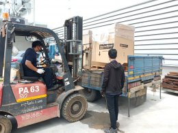 Delivery Electric Tugs Brand MasterMover MT300+ from UK to our customer in Chonburi, Thailand.