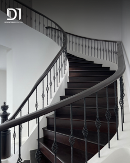 บันไดโค้งโครงการ Divanie Grand Residence