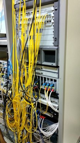 ส่งงาน เดินสาย Fiber Optic-GYXTW เพื่อเชื่อมต่ออินเตอร์เน็ตระหว่าง สำนักงานจังหวัดสกลนคร