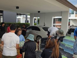 ส่งต่อความห่วงใย ร่วมช่วยเหลือผู้ประสบภัยน้ำท่วม
