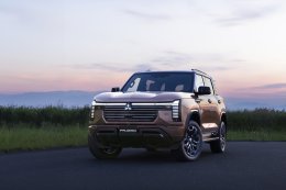 All-New Mitsubishi Pajero กลับมาแล้ว! SUV เรือธง 7 ที่นั่ง ดีเซล 2.4 Turbo + S-AWC ผลิตไทย ขายไทยที่แรกของโลก