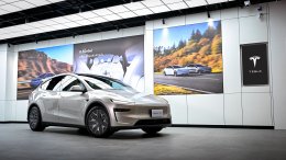 Tesla บุกพระราม 9! เปิด Experience Center แห่งใหม่