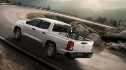Mitsubishi Triton รุ่นใหม่ปี 2025 มาแบบไม่ธรรมดา ดุดันกว่าเดิม เพิ่มของเล่นใหม่เพียบ!