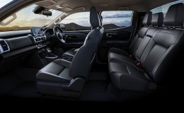 Mitsubishi Triton รุ่นใหม่ปี 2025 มาแบบไม่ธรรมดา ดุดันกว่าเดิม เพิ่มของเล่นใหม่เพียบ!
