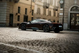 Battista Novantacinque ไฮเปอร์คาร์ไฟฟ้ารุ่นพิเศษที่มีเพียงหนึ่งเดียวในโลก ปิดท้ายสายการผลิตของ Battista อย่างสมบูรณ์แบบ!