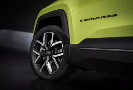 Jeep Compass โฉมใหม่! มาแน่ปลายปีนี้ในยุโรป จัดหนักขุมพลังไฟฟ้า 375 แรงม้า วิ่งไกลสุด 650 กม.