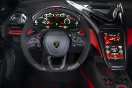 เปิดตัว Lamborghini Fenomeno Roadster ขุมพลัง V12 เปิดหลังคา 1,065 แรงม้า รถลิมิเต็ด 15 คัน ที่โหดที่สุดของค่ายกระทิงดุ!