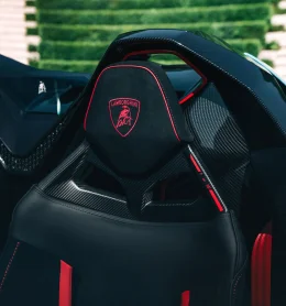 เปิดตัว Lamborghini Fenomeno Roadster ขุมพลัง V12 เปิดหลังคา 1,065 แรงม้า รถลิมิเต็ด 15 คัน ที่โหดที่สุดของค่ายกระทิงดุ!