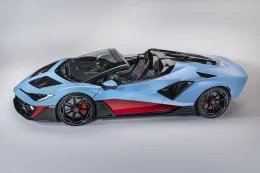 เปิดตัว Lamborghini Fenomeno Roadster ขุมพลัง V12 เปิดหลังคา 1,065 แรงม้า รถลิมิเต็ด 15 คัน ที่โหดที่สุดของค่ายกระทิงดุ!