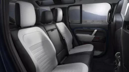 Land Rover Defender ปี 2026 ไม่ใช่แค่ Minorchange แต่มันคือการยกระดับความฉลาดและความหล่อเหลา!